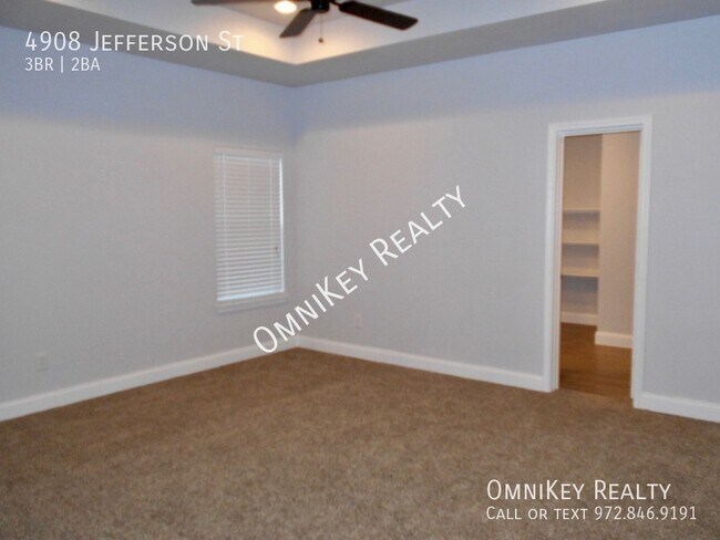 Photo - 4908 Jefferson St