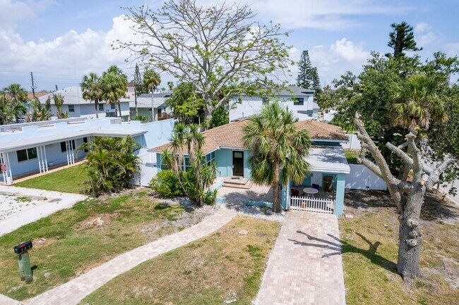 Photo - Fully Renovated Beachside Beauty – Walk to the Sand
