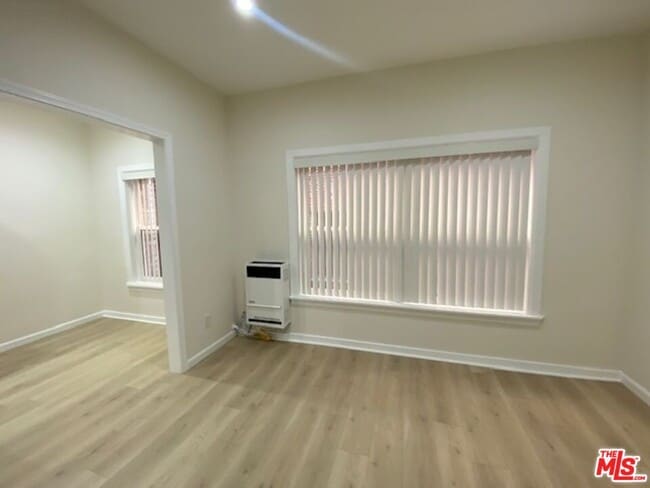 Photo - 814 S Hobart Blvd Unidad 303