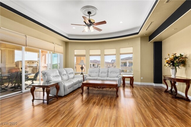 Photo - 9145 Tesoras Dr Unidad 401