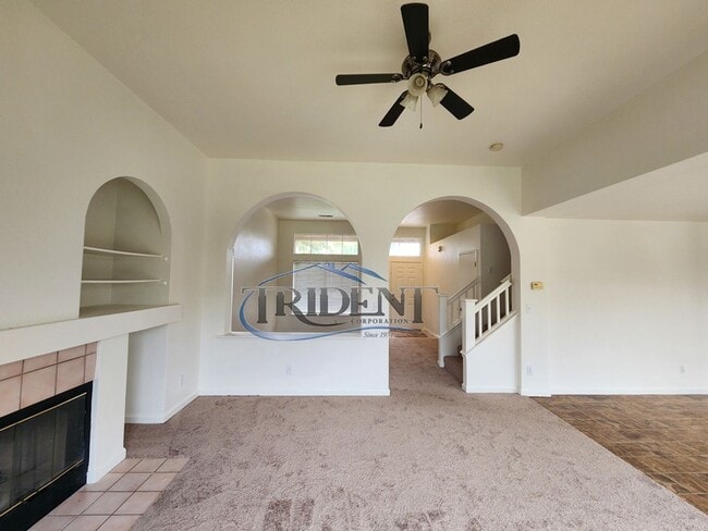 Photo - 3 bedroom, 2 ½ bath SOLAR home