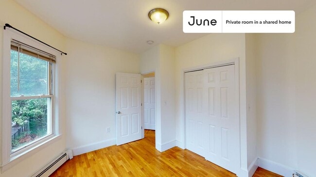 Photo - Room in Shared 3 bed/1 bath home Unidad B