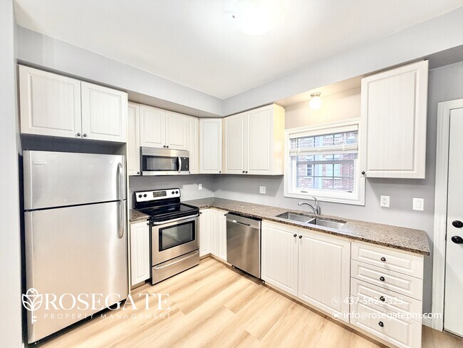 Photo - Modern 2-Bedroom Townhouse in Kitchener | 2 Parking Spots + Pet Friendly