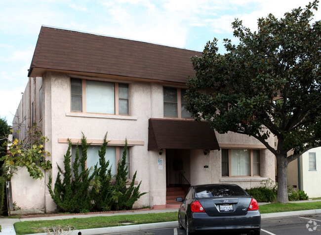 Building Photo - 1059