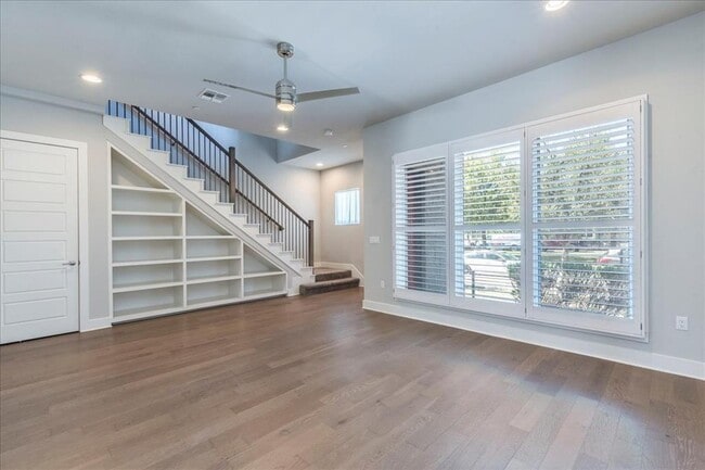 Photo - 4021 Berkman Dr