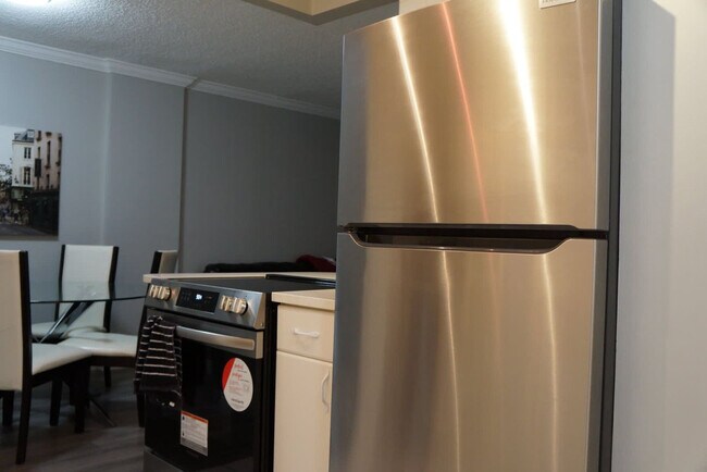 Photo - 1033-1012 12 Ave SW Unit SI ID1514877P