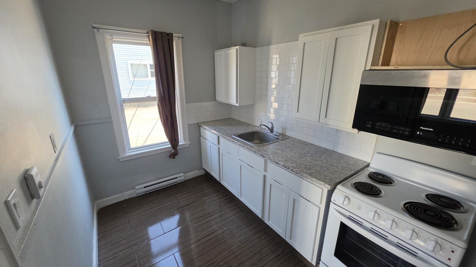 Photo - 56 Fleet St Unit 2