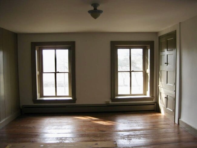 Photo - 2160 Limestoneville Rd