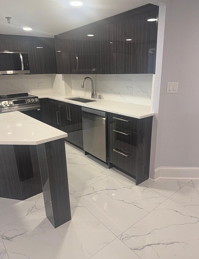 400 E Colonial Dr Unit 1507