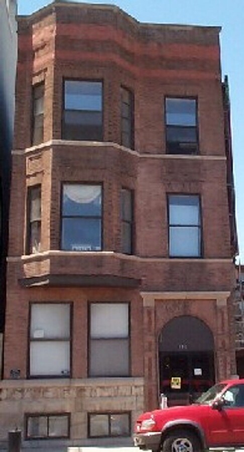 Photo - 3512 N Halsted