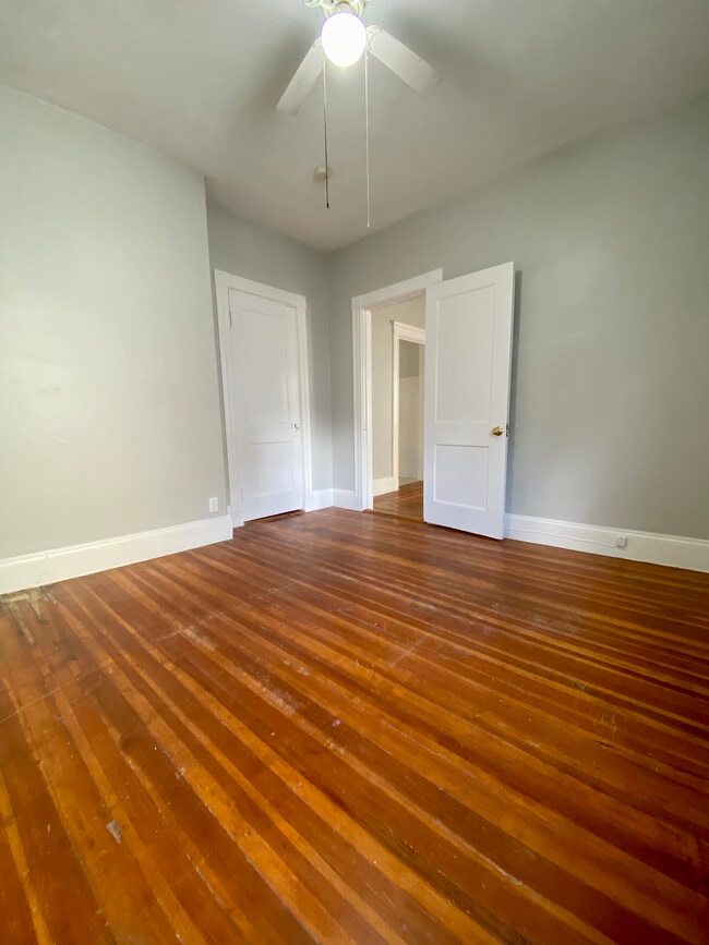 Building Photo - 14 Belknap St Unit 14 Belknap St. #1 Rental