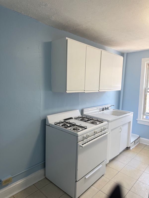Photo - 203 Genesee St