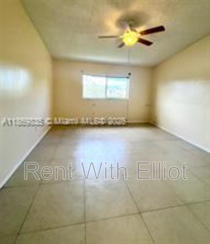 Photo - 3610 N 56th Ave