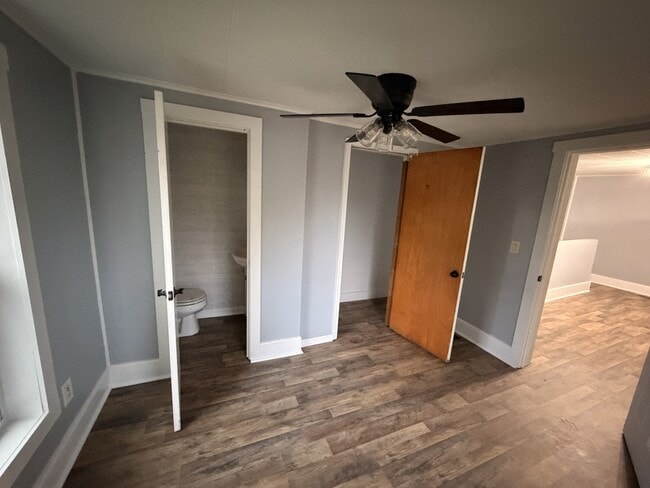 Photo - 5195 Georgetown Rd