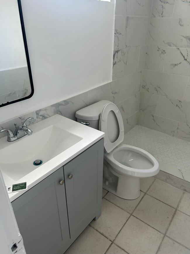 Photo - 244 Melrose Dr