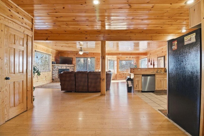 Photo - 1115 Towering Oaks Dr Unit ID1373975P