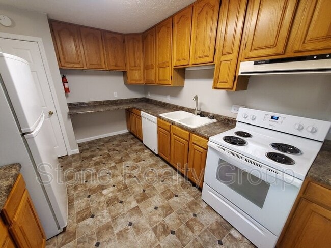 Photo - 3365 E Margaret Dr