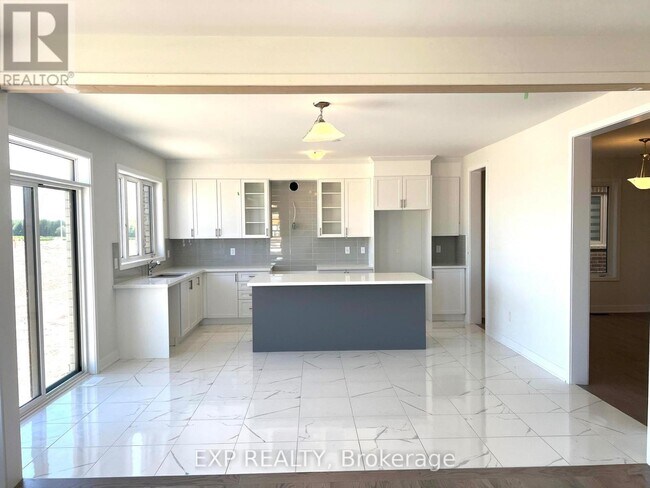 Photo - 309 O'Toole Cres