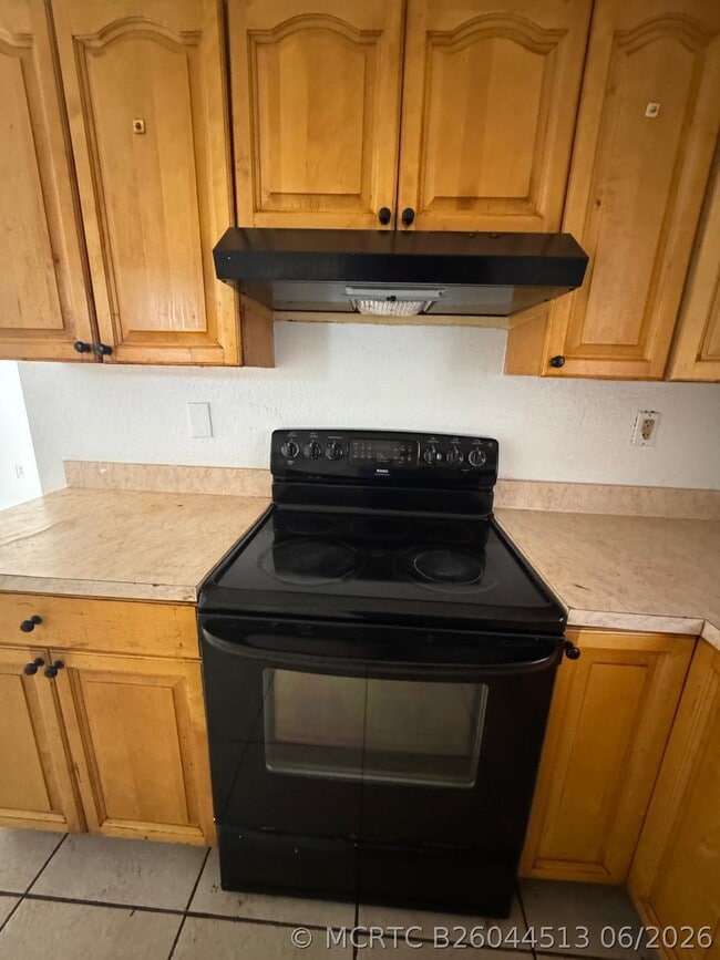 Photo - 240 NW 56th St