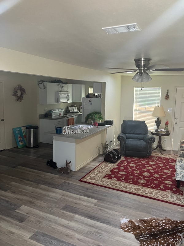 Photo - 5011 Lawndale Ave