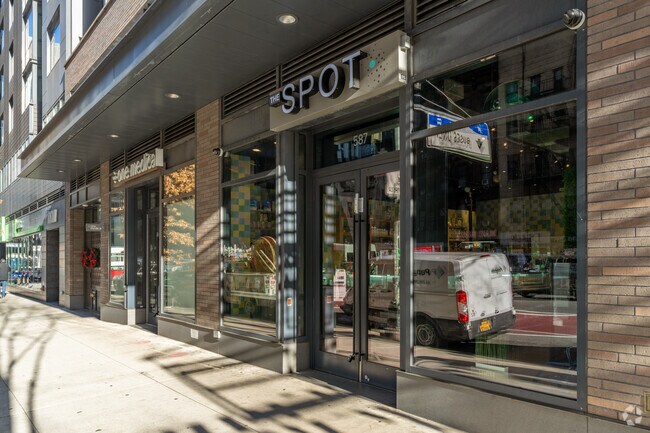 Photo - The Lindley Murray Hill