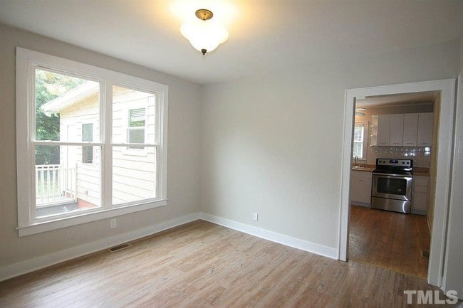 Photo - 925 Jones Dairy Rd