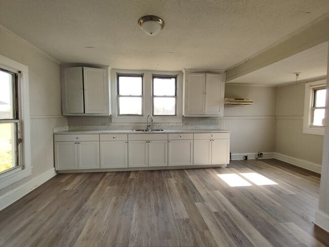 Photo - 134 Duval St NW