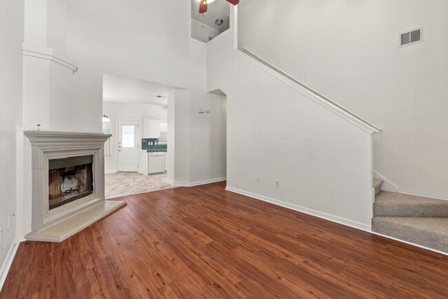 Photo - 1908 Windy Park Dr