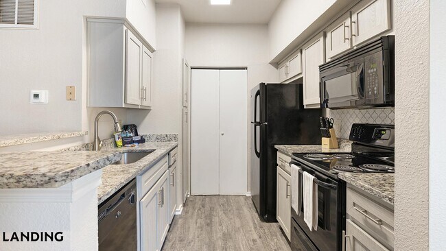Photo - 165 Forestbrook Dr Unit 805