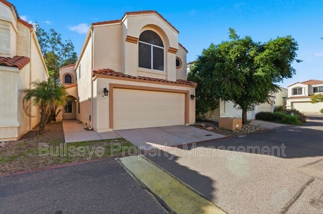 Photo - 2333 E Gelding Dr