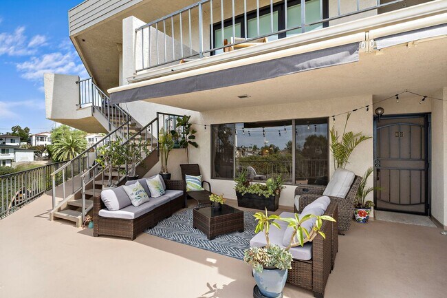 320 Encino Ln