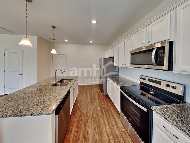 Photo - 5605 Cuba Rd