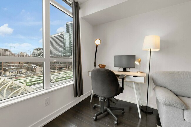 Photo - 151 Dan Leckie Way Unité SI ID1491177P