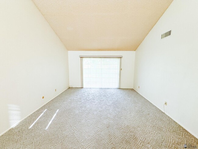 Photo - 10476 S Del Montes