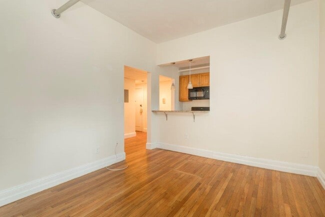 Photo - 136 Highland Ave Unit 33