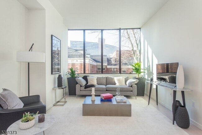 Photo - 258 S Harrison St Unit 405