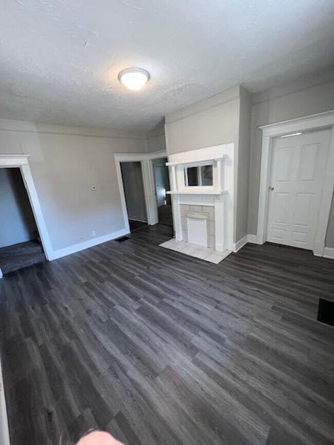 Photo - 730 East Florida Street, Evansville, India...