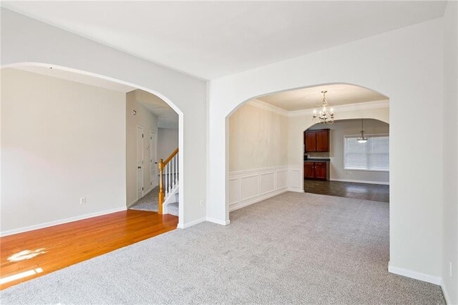 Photo - 34 Persian Ivy Way