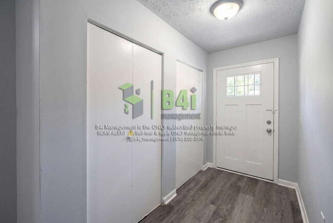 Photo - 716 Dunaire Way