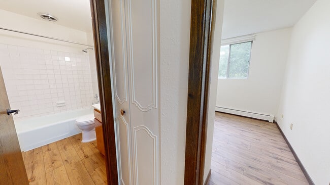 Small 1-Bedroom