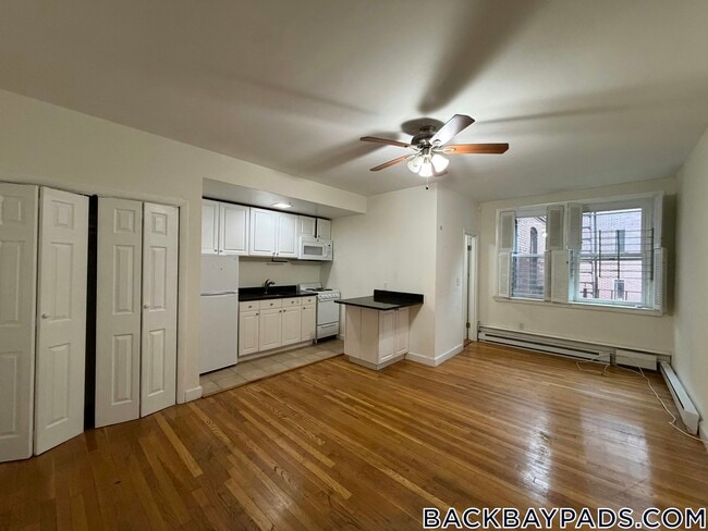 529 Beacon St Unit 14