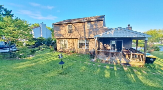 Photo - 3 Bed / 3 Bath Single Family Home