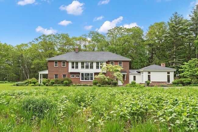 Building Photo - 229 Fairhaven Hill Rd Rental