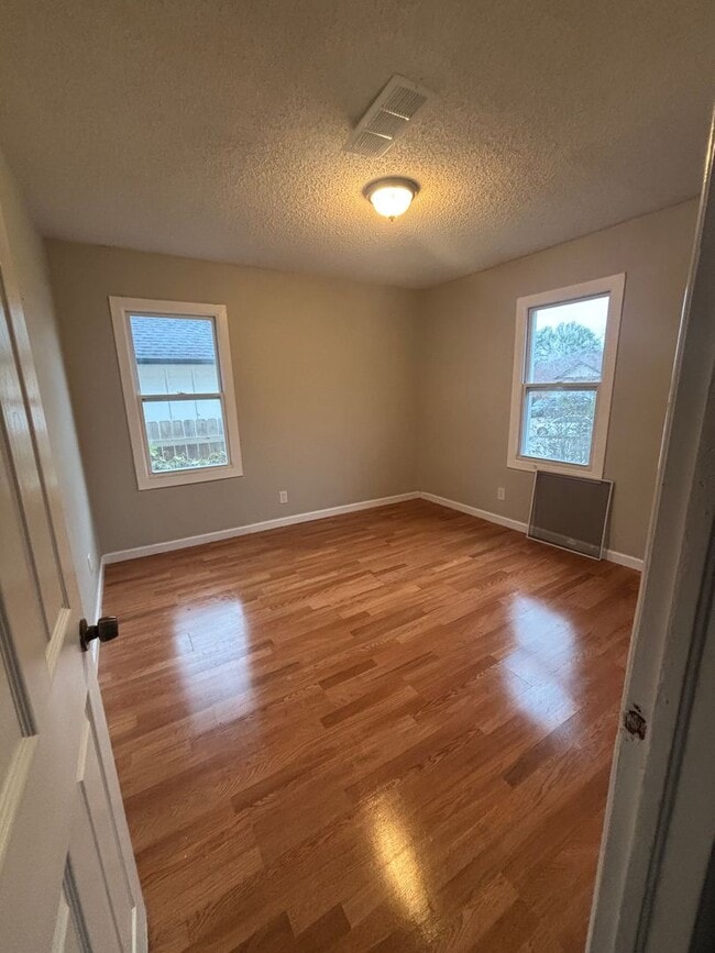 Photo - 435 E Latimer Pl