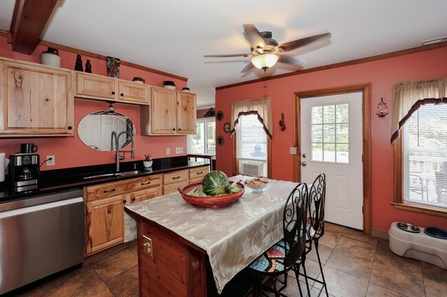 Photo - 90 Merrimack St