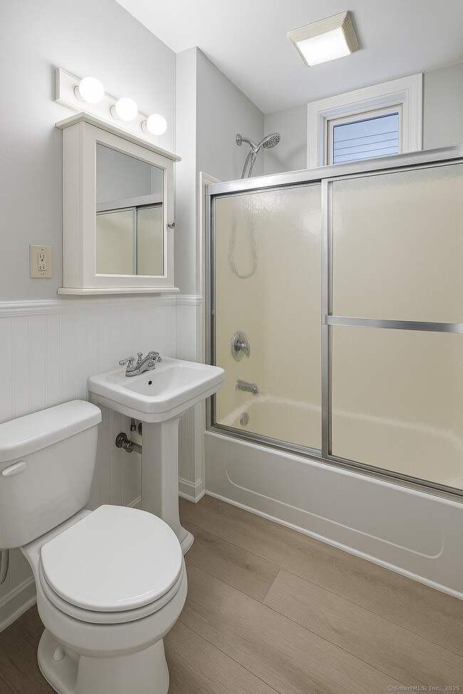 Photo - 121 2nd Ave Unidad 2nd Floor