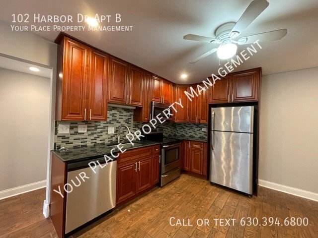 Photo - 102 Harbor Dr Unit B