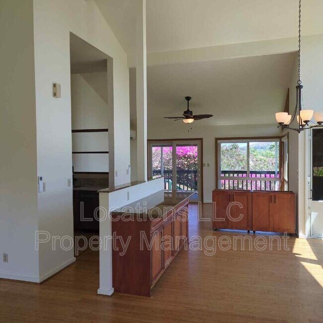 Photo - 117 Akiohala Pl