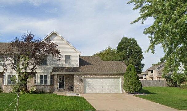 Photo - 1105 Huntington Dr Townhome