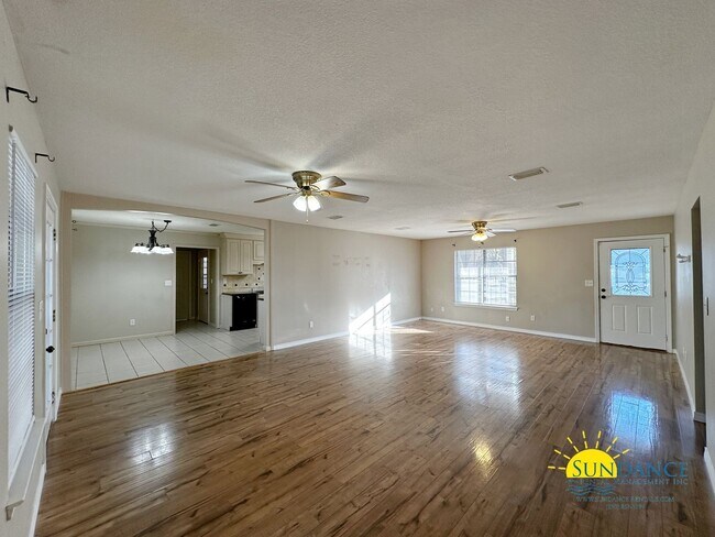 Photo - Beautiful 3 Bedroom Home in Fort Walton Be...